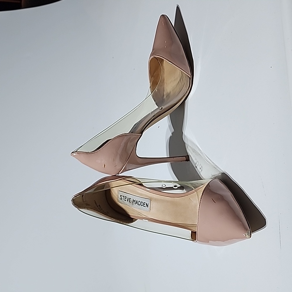 Cream and clear pumps